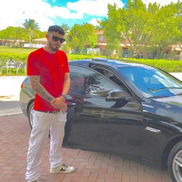 Meet your Posher, Adrian - Picture 1 of 1